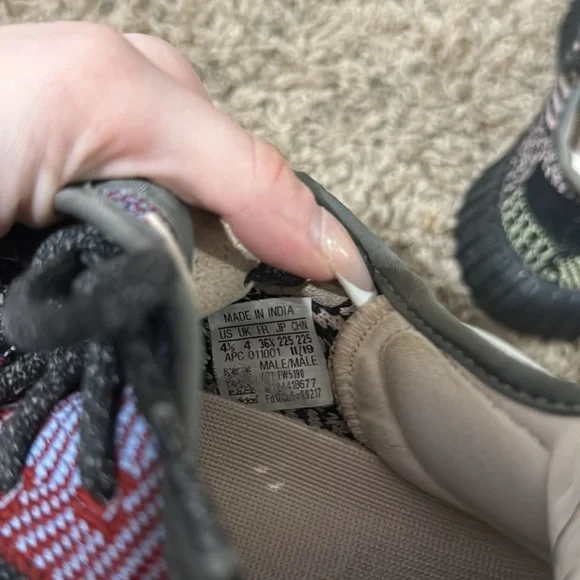 Yeezy Yecheil 350 Reflective